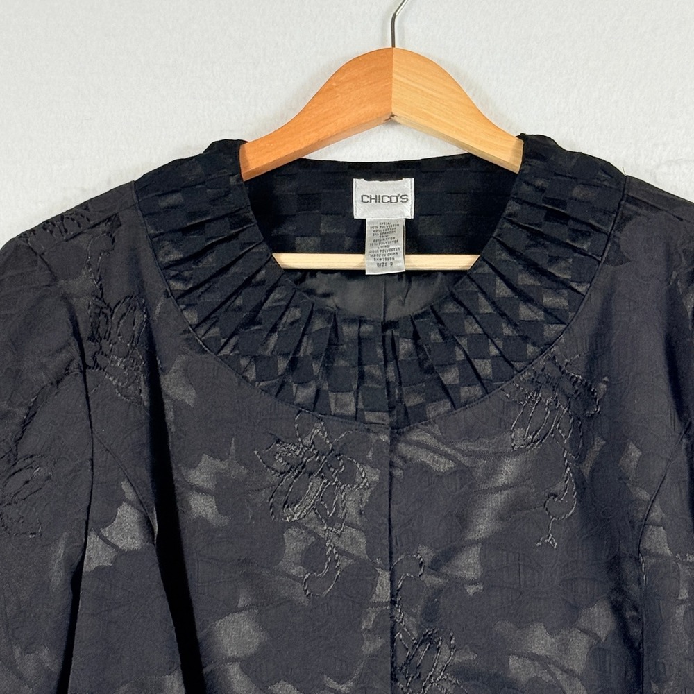 Chicos Jacket Women 2 Large Black Floral Jacquard Pleated Trim Classic Elegant - Picture 2 of 9